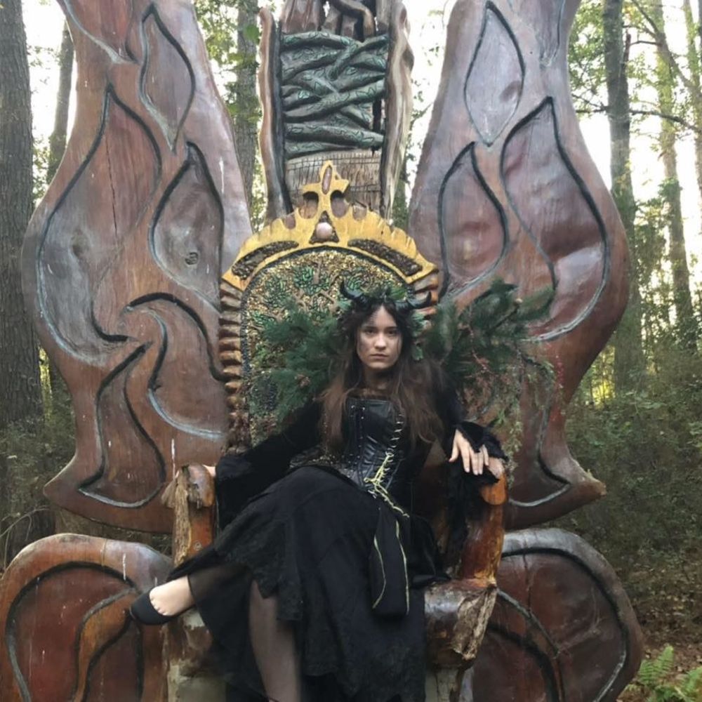 Meet your Posher, Brenya